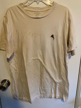 No Boundaries Cream Short-Sleeve T-Shirt with Small Rose Patch